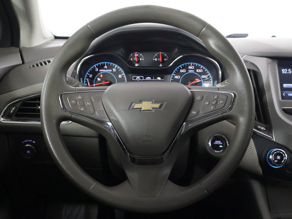 Used 2017 Chevrolet Cruze LT w/ Convenience Package FWD image 31