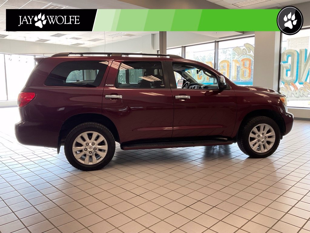 Used 2011 Toyota Sequoia Platinum AWD/4WD image 6