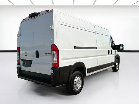 Used 2023 RAM ProMaster 2500 FWD image 4