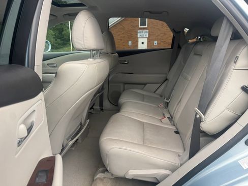 Used 2010 Lexus RX 350 2WD image 16
