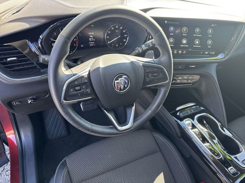 Used 2023 Buick Envision Preferred image 18
