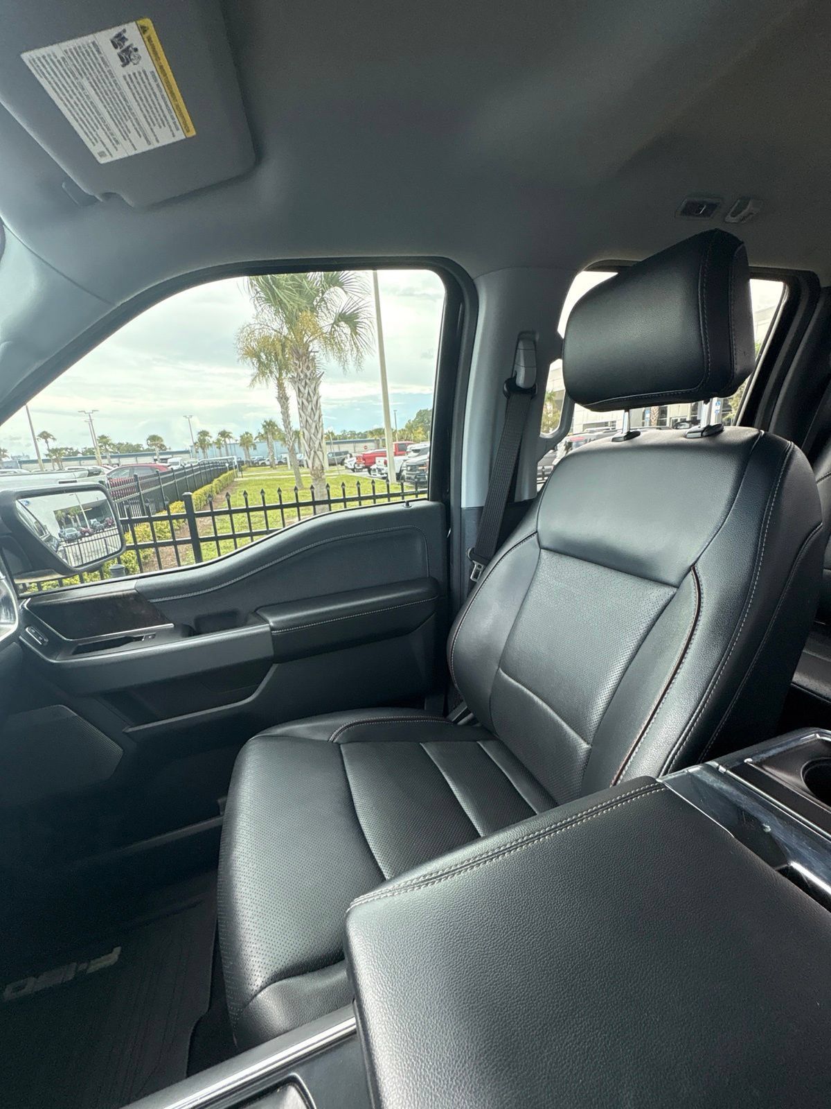 Used 2022 Ford F150 Lariat AWD/4WD image 38