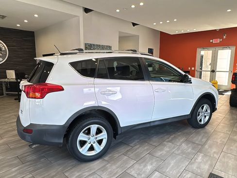 Used 2013 Toyota RAV4 XLE AWD/4WD image 16