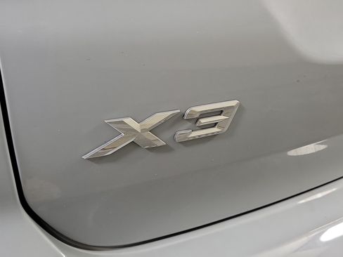 Used 2024 BMW X3 xDrive30i w/ Premium Package AWD/4WD image 7