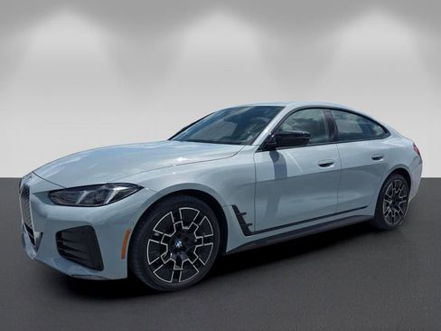 Certified 2025 BMW i4 xDrive40i w/ M Sport Package AWD/4WD image 8