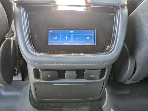 Used 2023 Lincoln Navigator L Reserve image 17