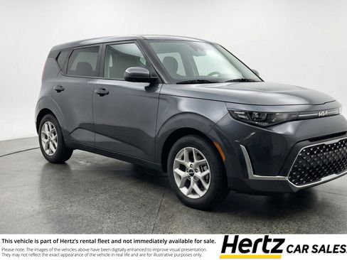 Used 2025 Kia Soul LX w/ LX Technology Package FWD image 1