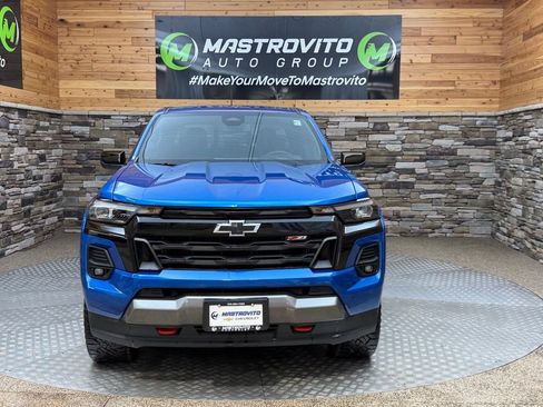 Used 2024 Chevrolet Colorado Z71 w/ Z71 Convenience Package 2 AWD/4WD image 3