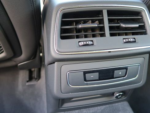 Used 2024 Audi A6 3.0T Premium image 40