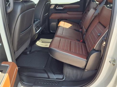 Used 2025 GMC Sierra 1500 Denali Ultimate AWD/4WD image 22