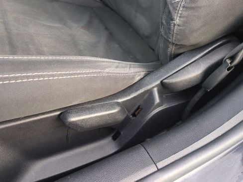 Used 2018 Ford Mustang Coupe image 16