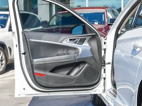 Used 2022 Genesis G70 3.3T image 20