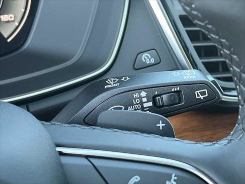 Used 2023 Audi Q5 2.0T Premium Plus w/ Premium Plus Package image 29