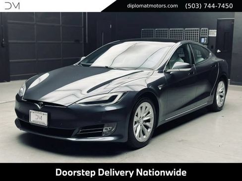 Used 2018 Tesla Model S 100D AWD/4WD image 1