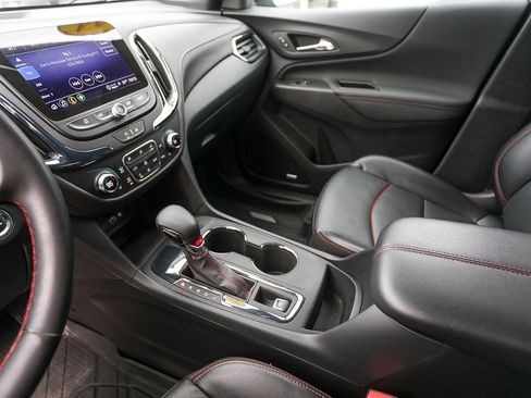 Used 2024 Chevrolet Equinox RS w/ RS Leather Package image 27