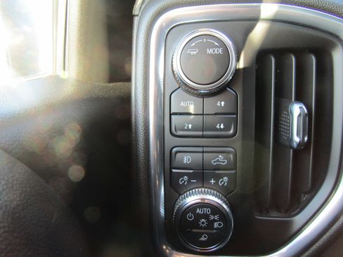 Used 2022 GMC Sierra 1500 Elevation AWD/4WD image 20