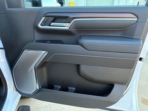 New 2026 GMC Sierra 2500 Denali w/ Denali Reserve Package image 53