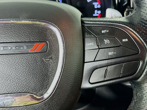 Used 2023 Dodge Durango GT RWD image 13