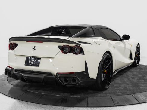 Used 2023 Ferrari 812 GTS RWD image 22