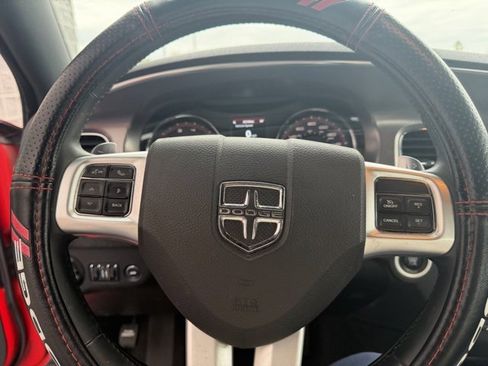 Used 2014 Dodge Charger R/T w/ Wheels & Tunes Group image 26
