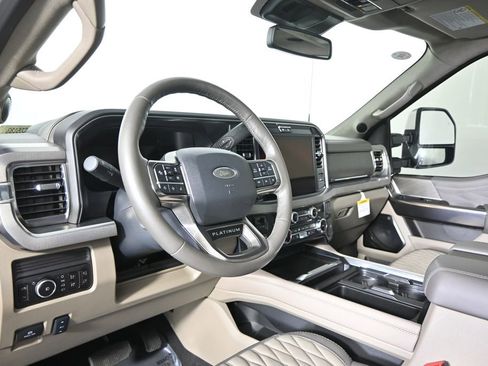 Used 2026 Ford F350 Platinum w/ Platinum Plus Package AWD/4WD image 23