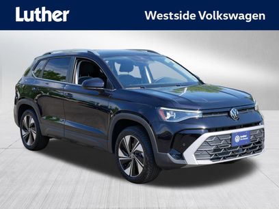 Certified 2025 Volkswagen Taos SE
