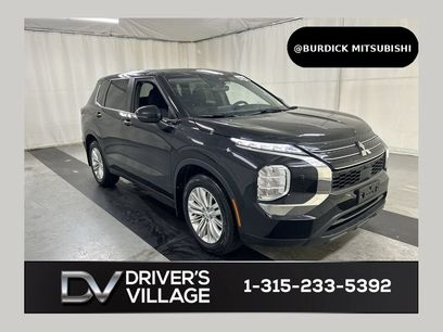 Used 2022 Mitsubishi Outlander ES