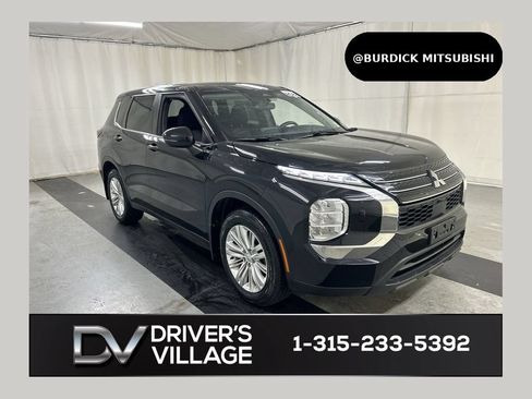 Used 2022 Mitsubishi Outlander ES AWD/4WD image 1