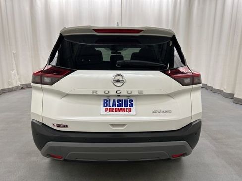 Used 2021 Nissan Rogue SV AWD/4WD image 27