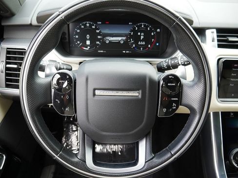 Used 2019 Land Rover Range Rover Sport Supercharged AWD/4WD image 18