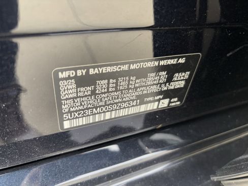 Certified 2025 BMW X7 xDrive40i image 37