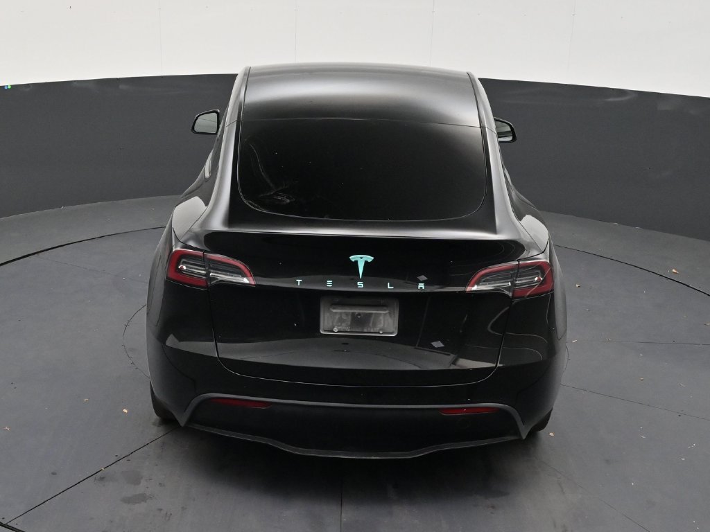 Used 2024 Tesla Model Y Long Range RWD image 14