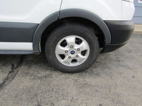 Used 2018 Ford Transit 350 XLT image 8