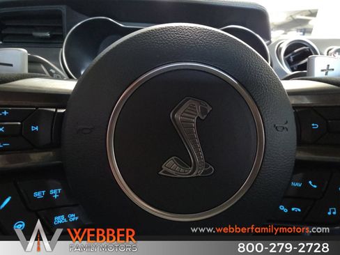 Used 2022 Ford Mustang Shelby GT500 w/ Technology Package RWD image 38