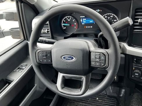 New 2025 Ford F350 XLT image 24