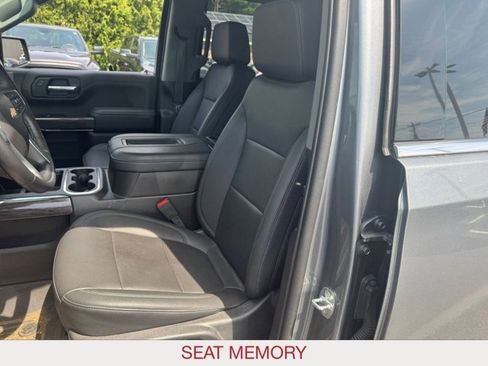 Used 2022 Chevrolet Silverado 1500 LTZ image 13