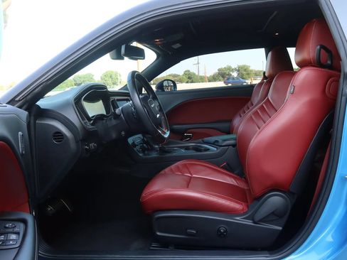 Used 2023 Dodge Challenger SRT Hellcat RWD image 16