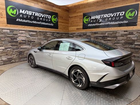 Used 2026 Hyundai Sonata SEL FWD image 4