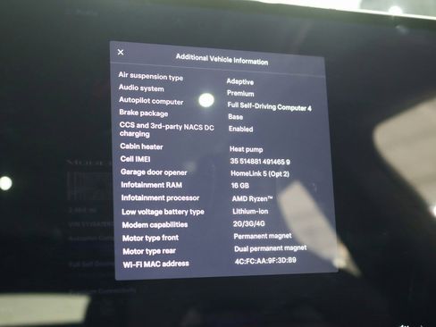 Used 2025 Tesla Model S Plaid image 28