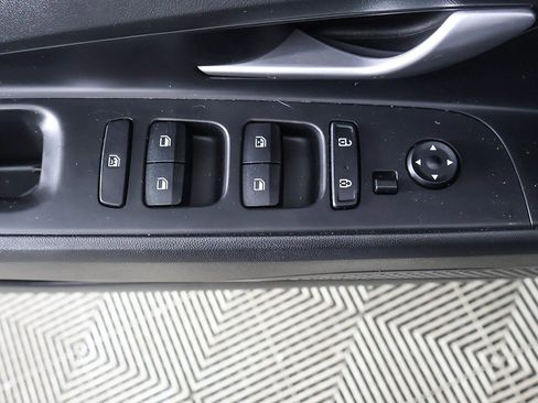 Used 2023 Hyundai Elantra Blue w/ Winter Weather Package image 35