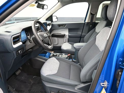 New 2025 Ford Maverick XLT w/ XLT Luxury Package image 18