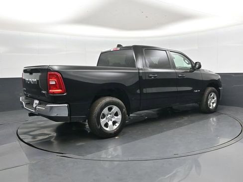 New 2026 RAM 1500 4x4 Crew Cab image 4