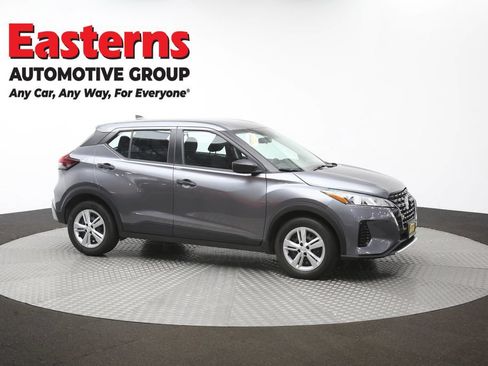 Used 2024 Nissan Kicks S FWD image 45