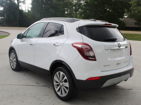 Used 2018 Buick Encore Preferred image 8