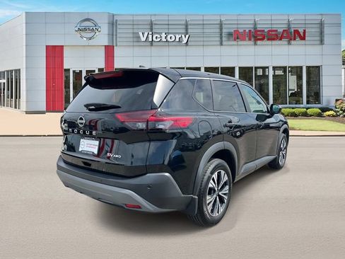 Used 2023 Nissan Rogue SV AWD/4WD image 3