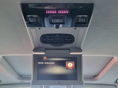 Used 2016 GMC Yukon Denali image 22