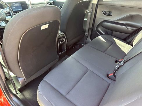 Used 2024 Hyundai Kona SEL FWD image 9