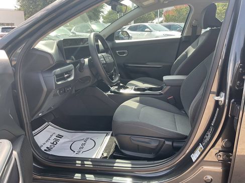 Used 2025 Kia K4 FWD image 8