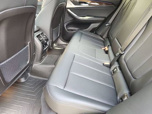 Used 2023 BMW X3 xDrive30i image 25