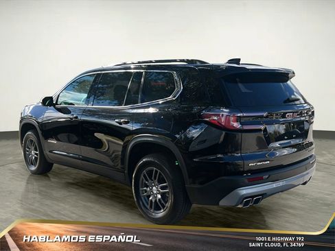 Used 2025 GMC Acadia Elevation image 3